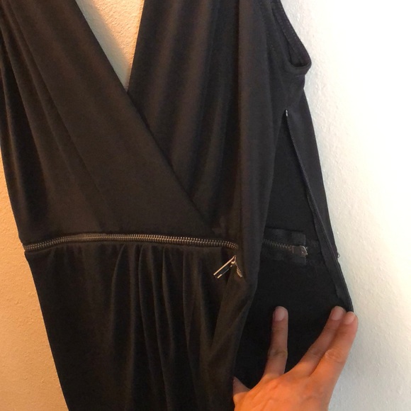 LBD - Picture 4 of 4